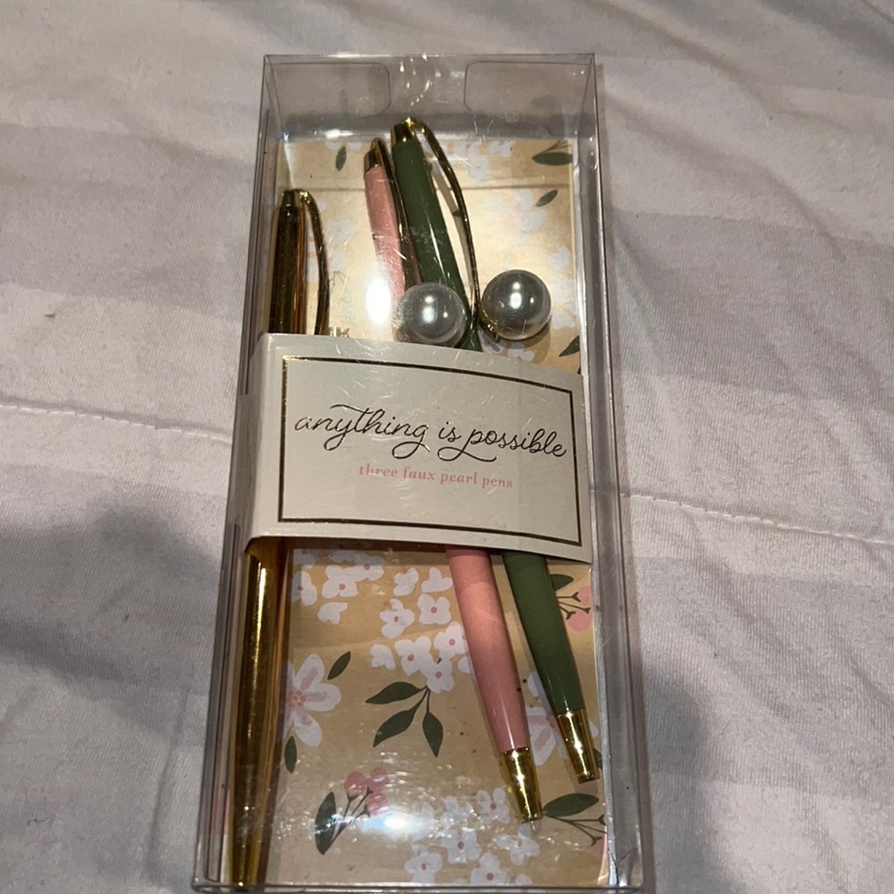 NWT Paper Riot Co 3pc Pearl Pen Set Key 75